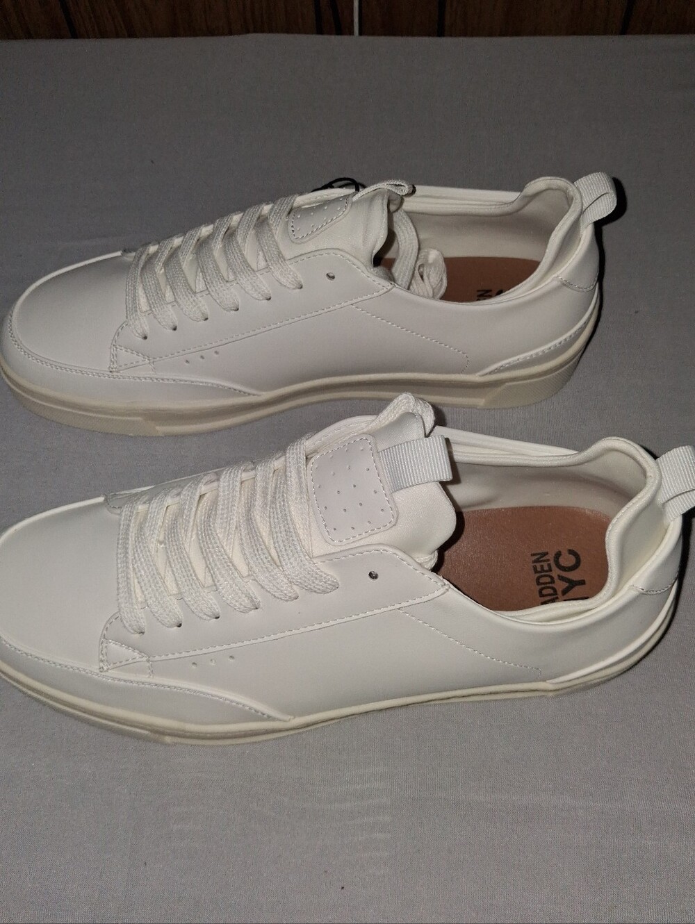 Steve Madden NYC Men's Markk Casual White Sneakers Size 9 - Picture 2 of 5